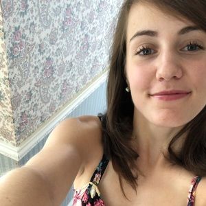 Meet your Posher, Lexi